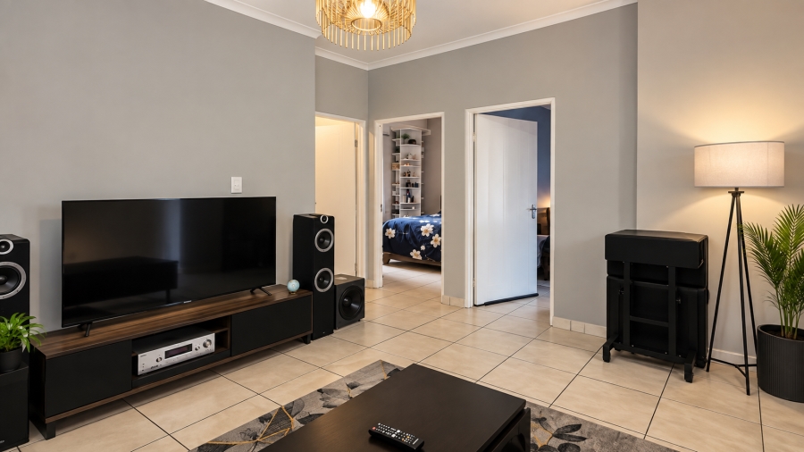 2 Bedroom Property for Sale in Parklands Western Cape